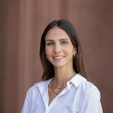 Isabel Hund, LL.B.
