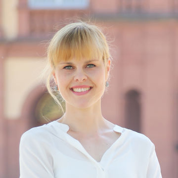 Prof. Dr. Lea Tochtermann