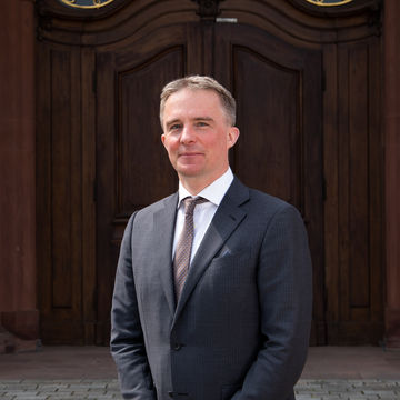 Prof. Dr. Jan Henrik Klement