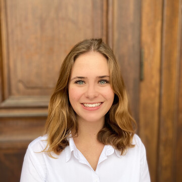 Portrait von Isabella Johnson