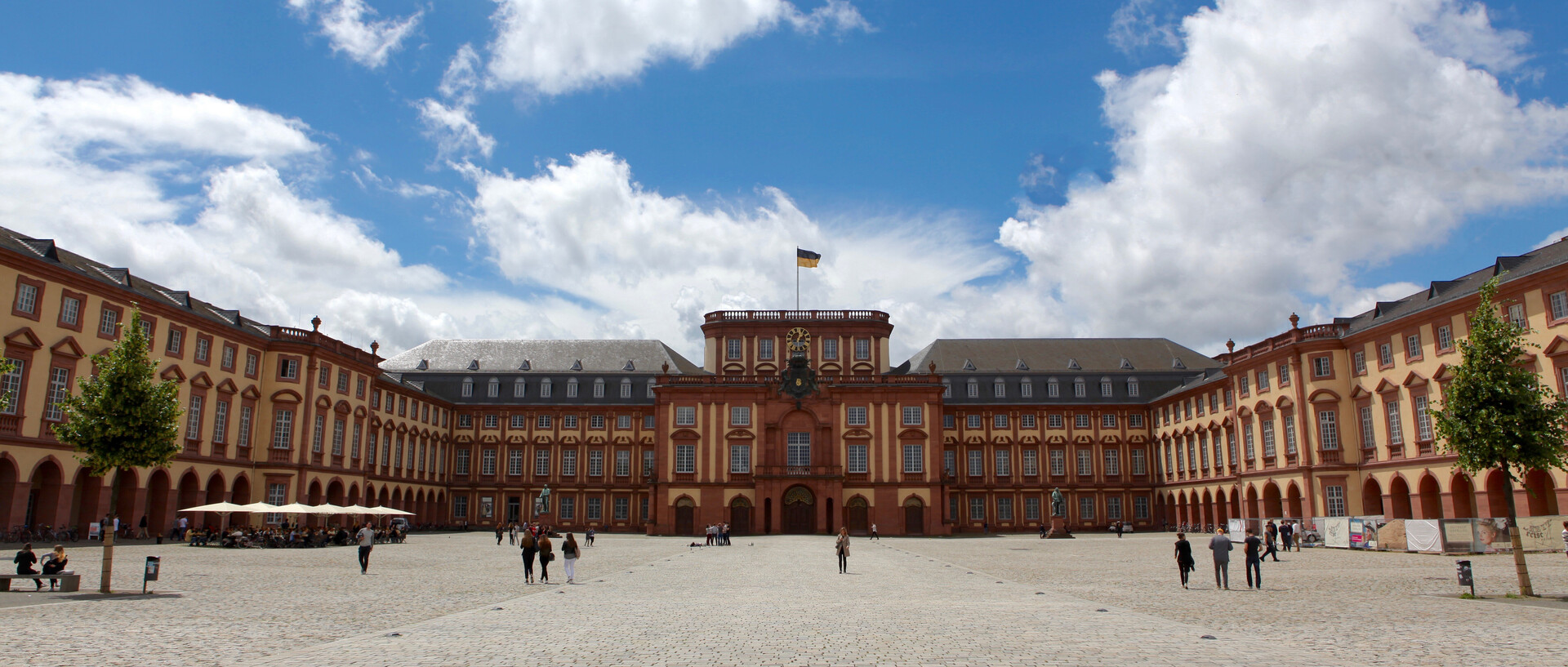 Palace with courtyard in sunshine