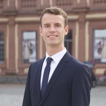 Felix Graf, LL.B.